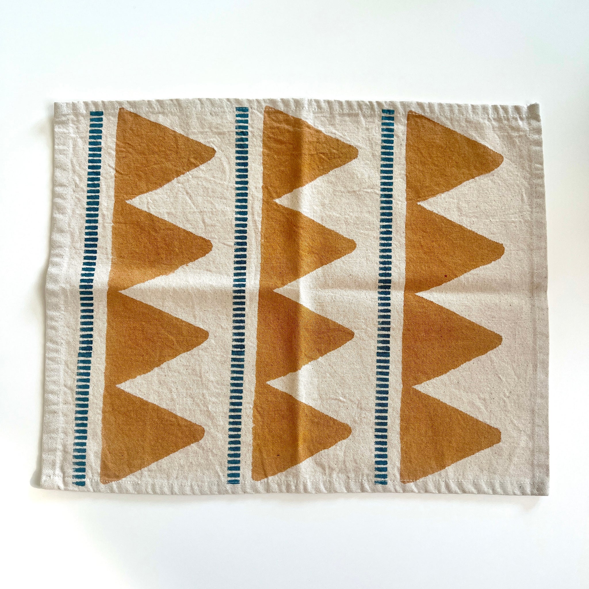 Muthallath Placemat