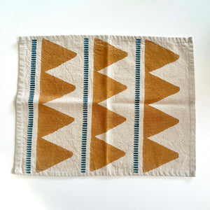 Muthallath Placemat