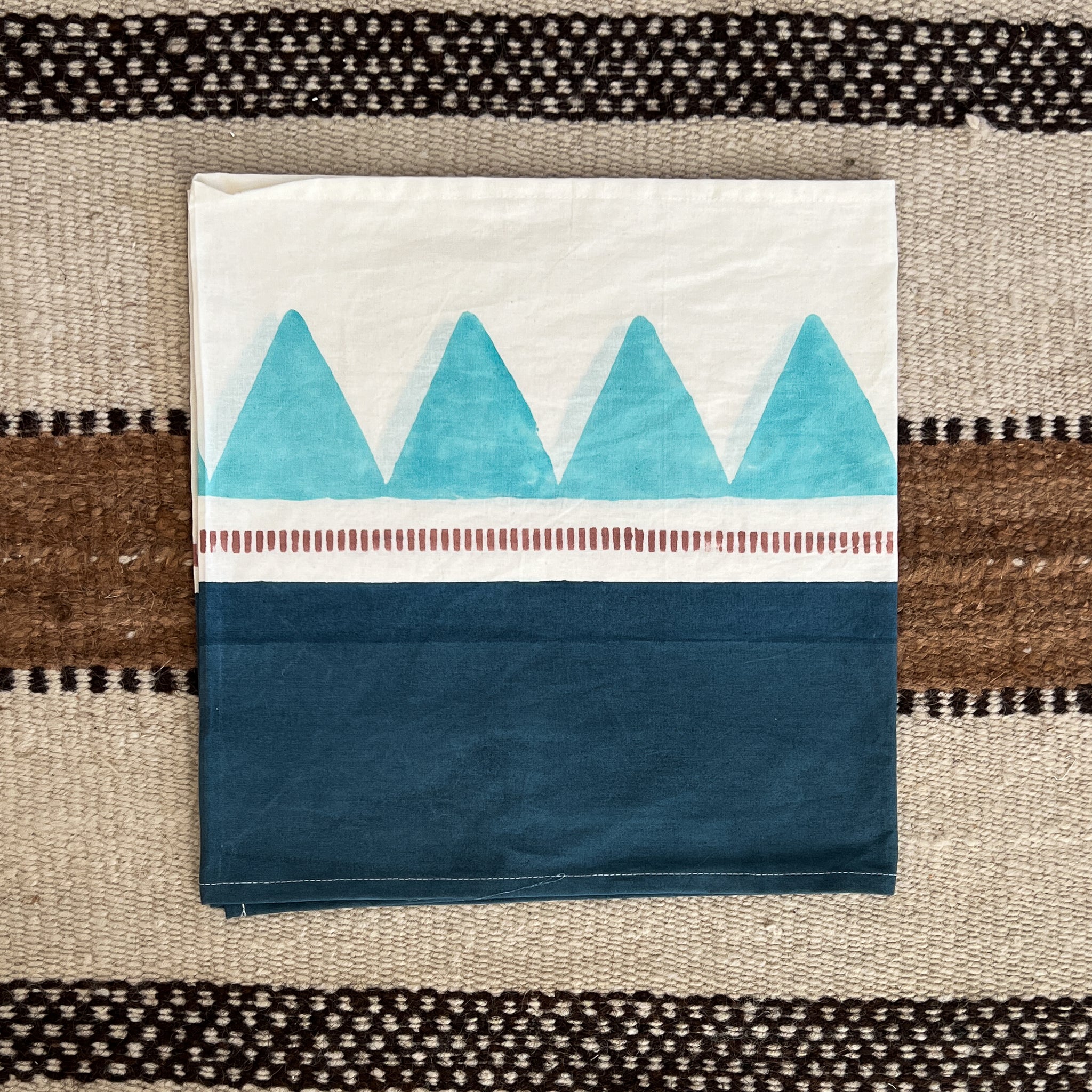 Muthallath Table Runner
